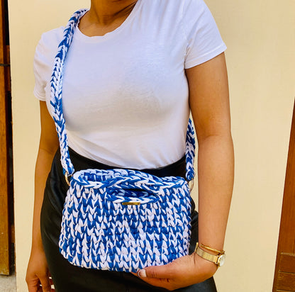 Sac Célia Maxi- la douceur crochetée à la main