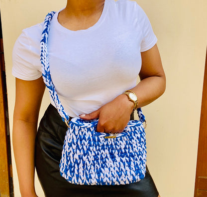 Sac Célia Maxi- la douceur crochetée à la main